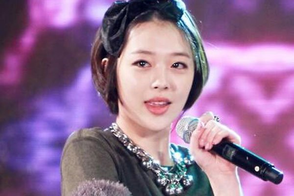 崔雪莉为什么结束自己的生命 尸检结果还是自杀抑郁说辞