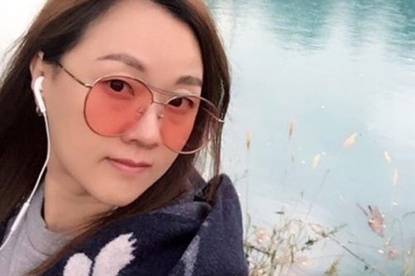王自健老婆的照片 家暴离婚净身出户精神有问题
