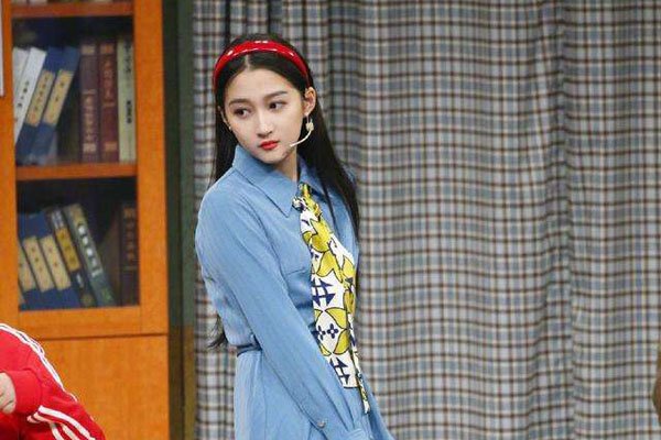 关晓彤鹿晗领证 鹿晗已经30了再不结婚就老了