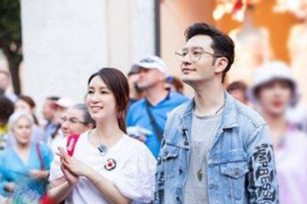 秦海璐回应节目怼黄晓明 不是感情好才敢说而是情绪到了