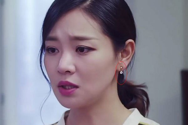 王维维的奶多大 网友说她和柳岩的胸有一拼
