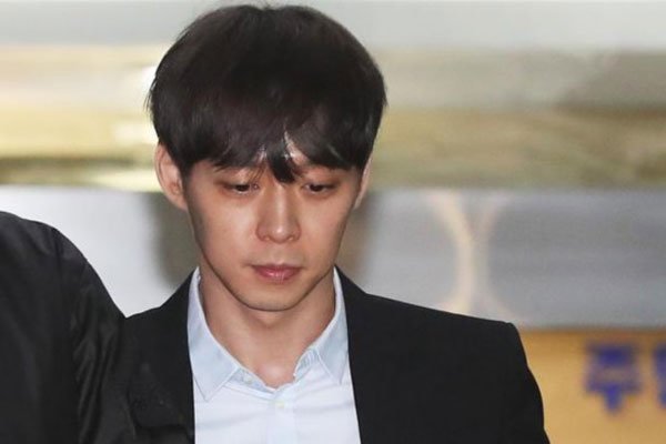 朴有天犯了什么事 现状退出演艺圈了吗