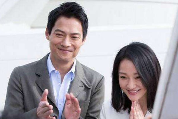 周迅的老公谁 两个在闹离婚估计是因为没有孩子的原因