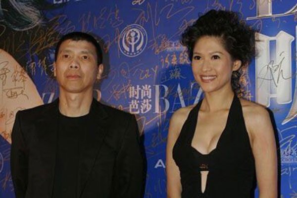 沈星冯小刚夜宿事件经过 自作孽不可活活该被抛弃