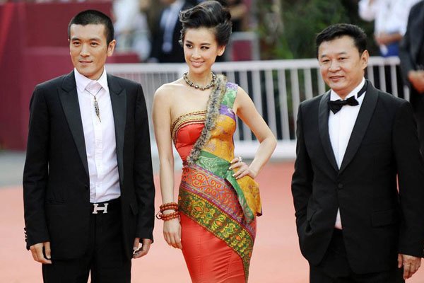 杨子个人资料简介及家世 爸爸是谁干什么的