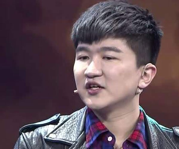 张大大家世背景很强大吗 这么嚣张到底是什么来头