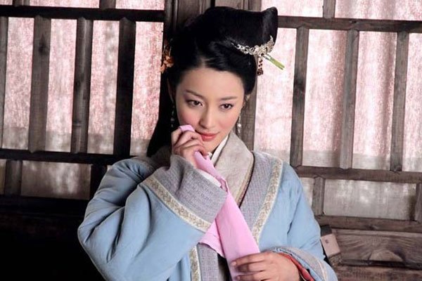 新潘金莲甘婷婷完整版私密照 顶着大家闺秀的脸抛媚眼