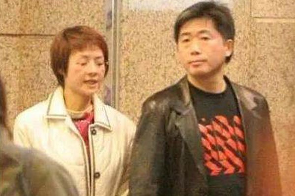 叶子媚徐锦江吃戏视频 在浴桶的那一段好精彩