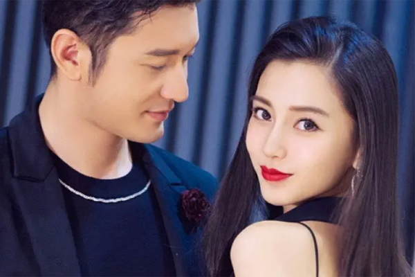 黄晓明亲吻杨颖没衣服 杨颖和黄晓明离了婚是真的吗