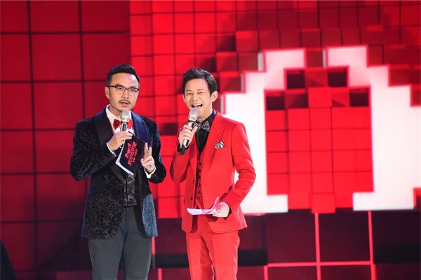 何炅结婚了没有 性取向天涯暧昧对象都没有吗