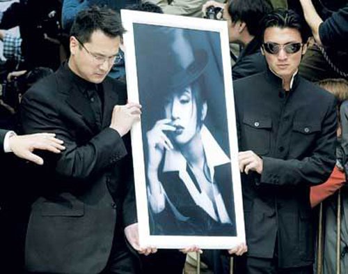 梅艳芳死亡真相令人毛骨悚然 去世的遗体遗容照片