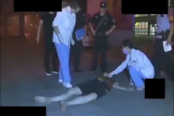 张云雷南京南站事件 从高处坠下的原因是意外还是人为的
