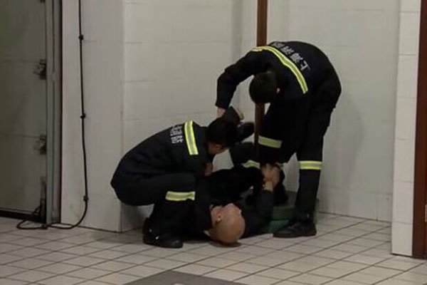 �ּε����¼���ʲô��Ŀ �˲������ս�����òҰ�