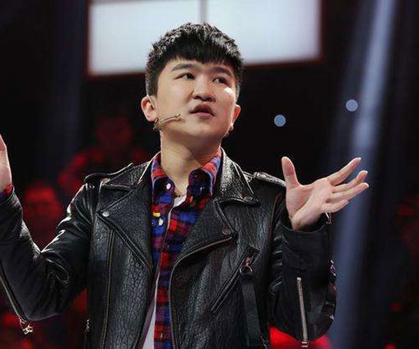 张大大为什么被那么多人怼 不受人喜欢还能混下去