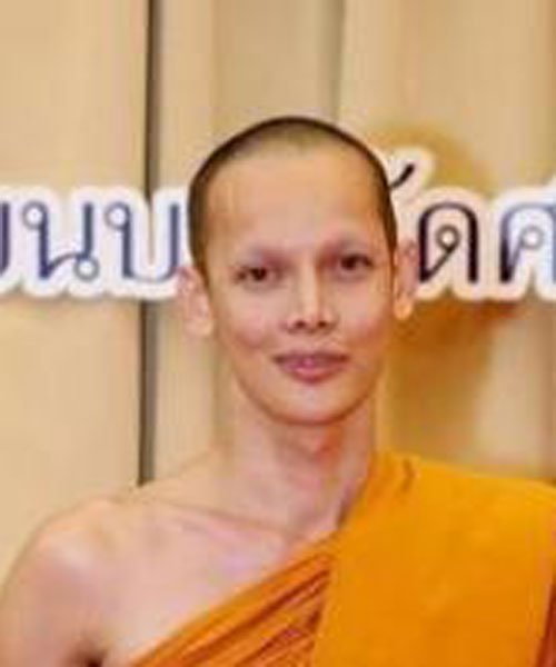 泰国最美人妖皇后出家 人妖不都是变性人吗
