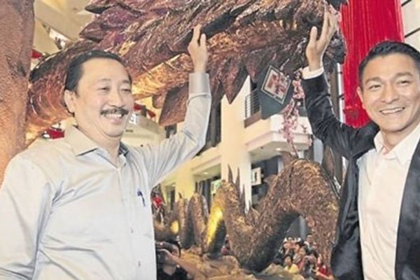 张家豪打刘德华图片 没交集怎么可能打起来
