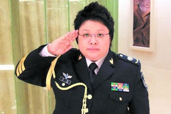 韩红军衔为什么这么高 离开部队是为了进娱乐圈赚大钱