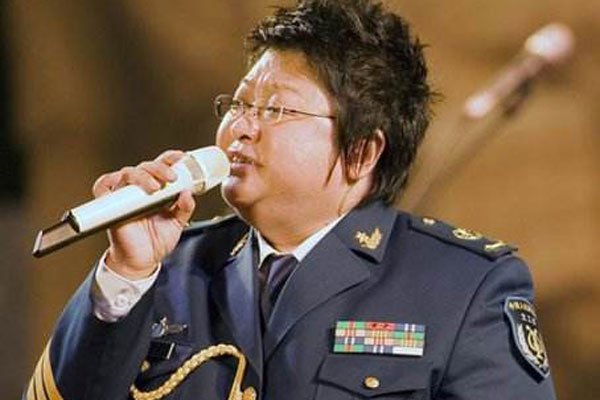 韩红军衔为什么这么高 离开部队是为了进娱乐圈赚大钱