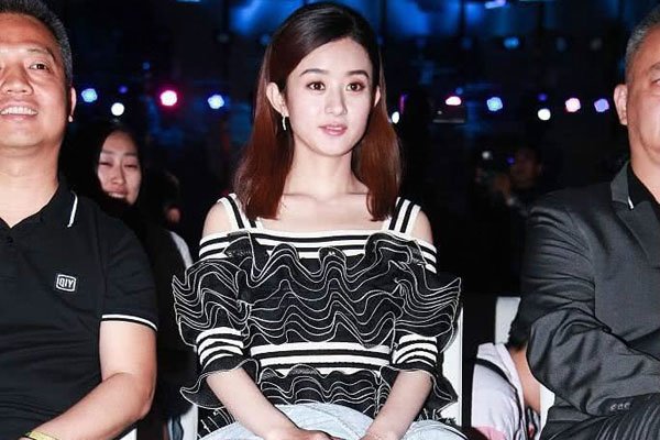 赵丽颖走光被偷拍 内裤露出来冯绍峰介意吗