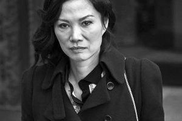 邓文迪的传奇人生 情商太高了七个男人怎么回事