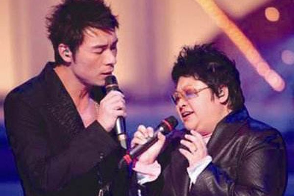 韩红的现任老公是谁 许志安背叛郑秀文偷腥韩红躺枪