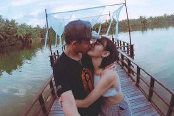 苏醒李炜打架事件 感觉这女主的手腕太铁