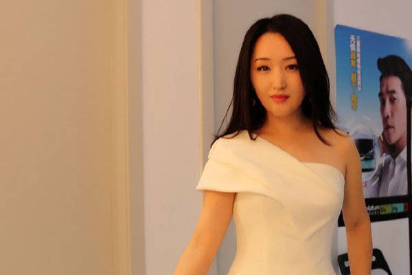 ����Ө���Ϲ���˭���� ���ķ屫��������˵û���