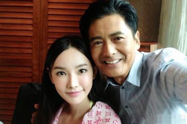 童菲和周润发关系 合作那么多次真的因为是干女儿吗