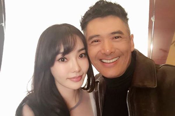 童菲和周润发关系 合作那么多次真的因为是干女儿吗