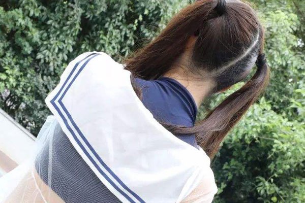 ����Сѧ�������Ը��� cos��������е㲻�ҹ�ά