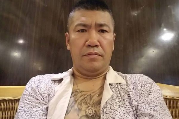 赵本六鹤岗发生什么事了 没有想真的打炒作一下