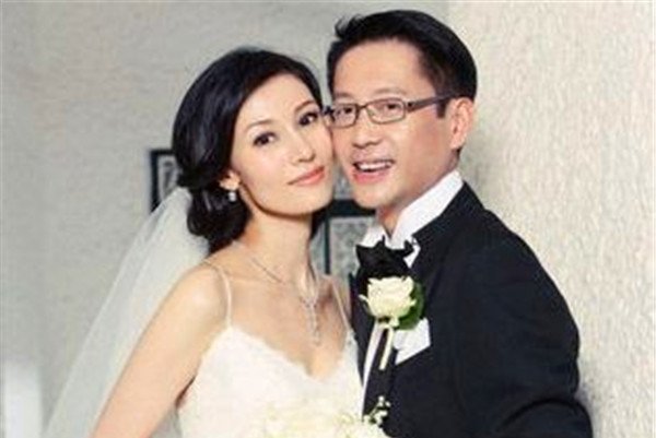 李嘉欣的老公许晋亨有钱吗身价曝光 总觉得她老公是个纨绔