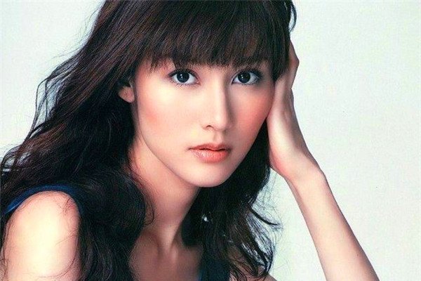 李嘉欣的老公许晋亨有钱吗身价曝光 总觉得她老公是个纨绔