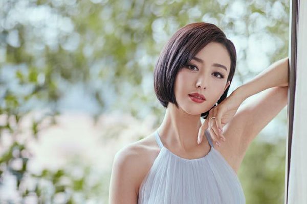 佟丽娅拍被强暴戏 直男癌老公看到了还不气死