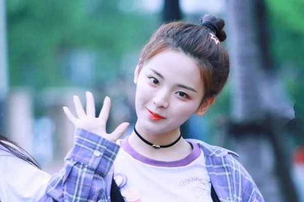 杨超越锦鲤是什么梗 听说转发杨超越会获得好运