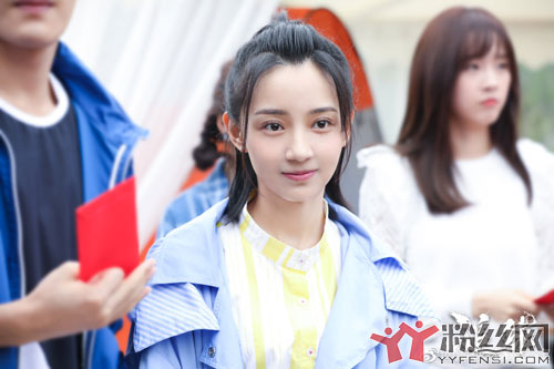 忽而今夏卜冠今男朋友是谁 与范世琦合作新戏会擦出火花吗