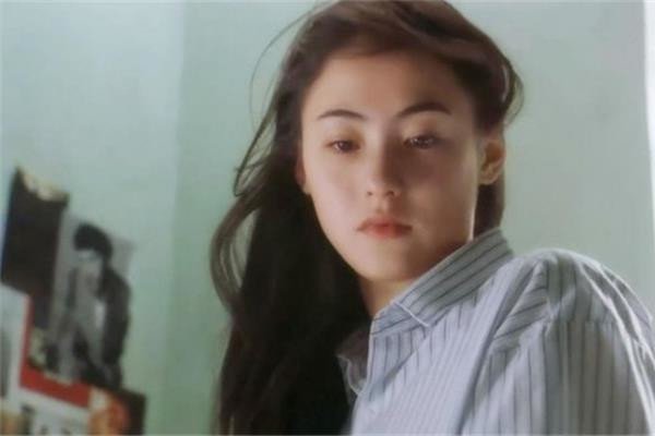 张柏芝吃鸡54张照 没有飞机上合照也会和谢霆锋离婚