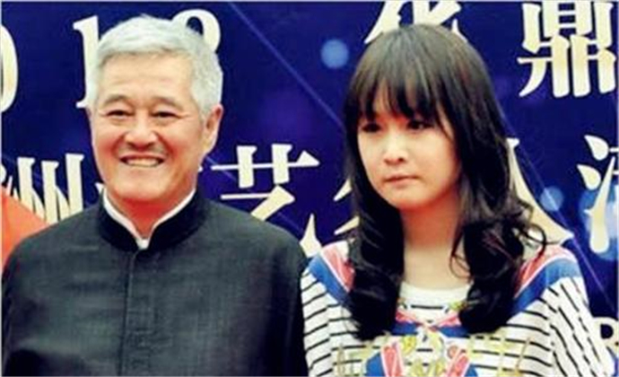 赵本山女儿妞妞照片 赵本山有几个孩子叫什么