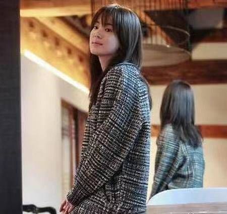 38岁宋慧乔在美国产子是谁的 定居纽约宋慧乔产下一子