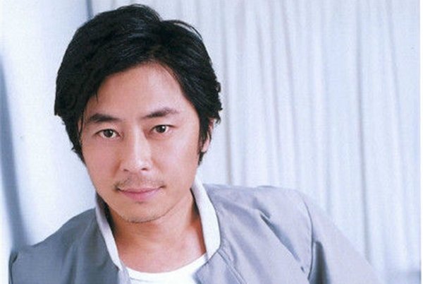 王杰2001被下毒事件真相 当年被下毒至今不敢公开下毒者名字