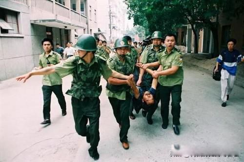 法子英劳荣枝案件详细经过 女子内心住着一个恶魔