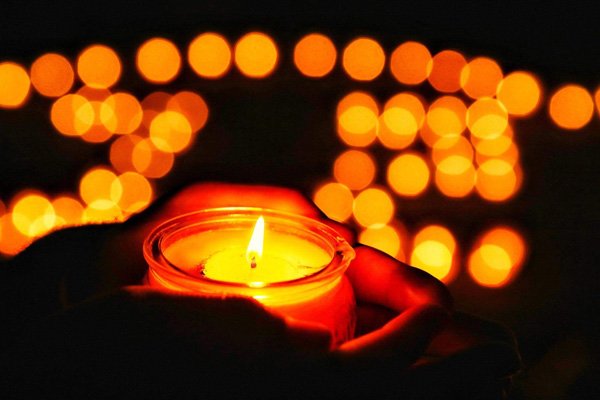 死人嘴巴张开寓意什么 死者死不瞑目不吉利(迷信说法)
