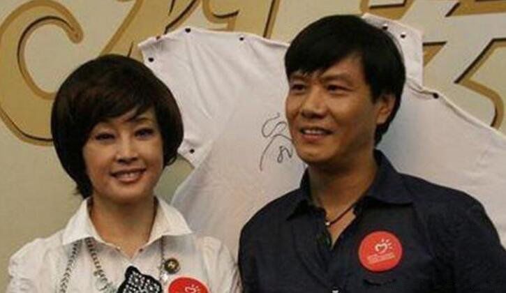 刘晓庆63岁怎么怀上孕的 不老女神刘晓庆有孩子的吗