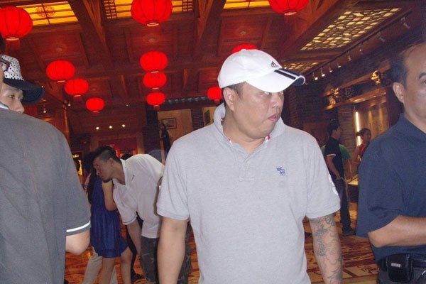张家豪吓二驴事件怎么回事 二驴说张家豪视频始末