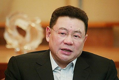 刘銮雄和关之琳高尔夫是怎么回事 两个高尔夫球是怎么放进去的