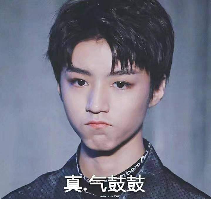 王俊凯约定25岁娶石翔是真的吗 王俊凯和石翔已经秘密订婚?