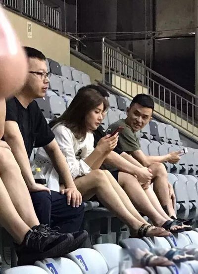 秦奋怎么弄美娜 美娜秦奋2小时16分什么梗