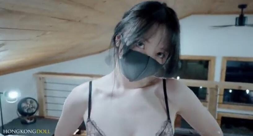 国产戴黑色口罩的女的叫什么名字 玩偶口罩姐姐的视频怎么回事