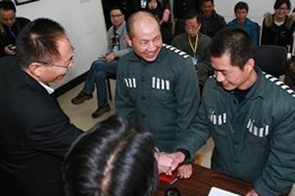 张高平叔侄冤家错案 女警官聂海芬事件怎么回事