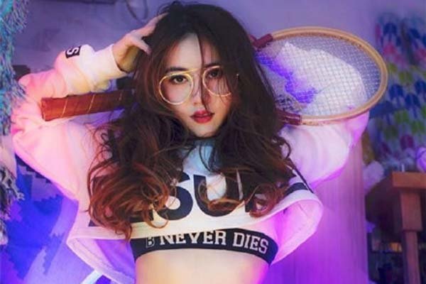 17�껷������ھ��ƹ����������� ����С��ھ�ӰƬ��й�¼�
